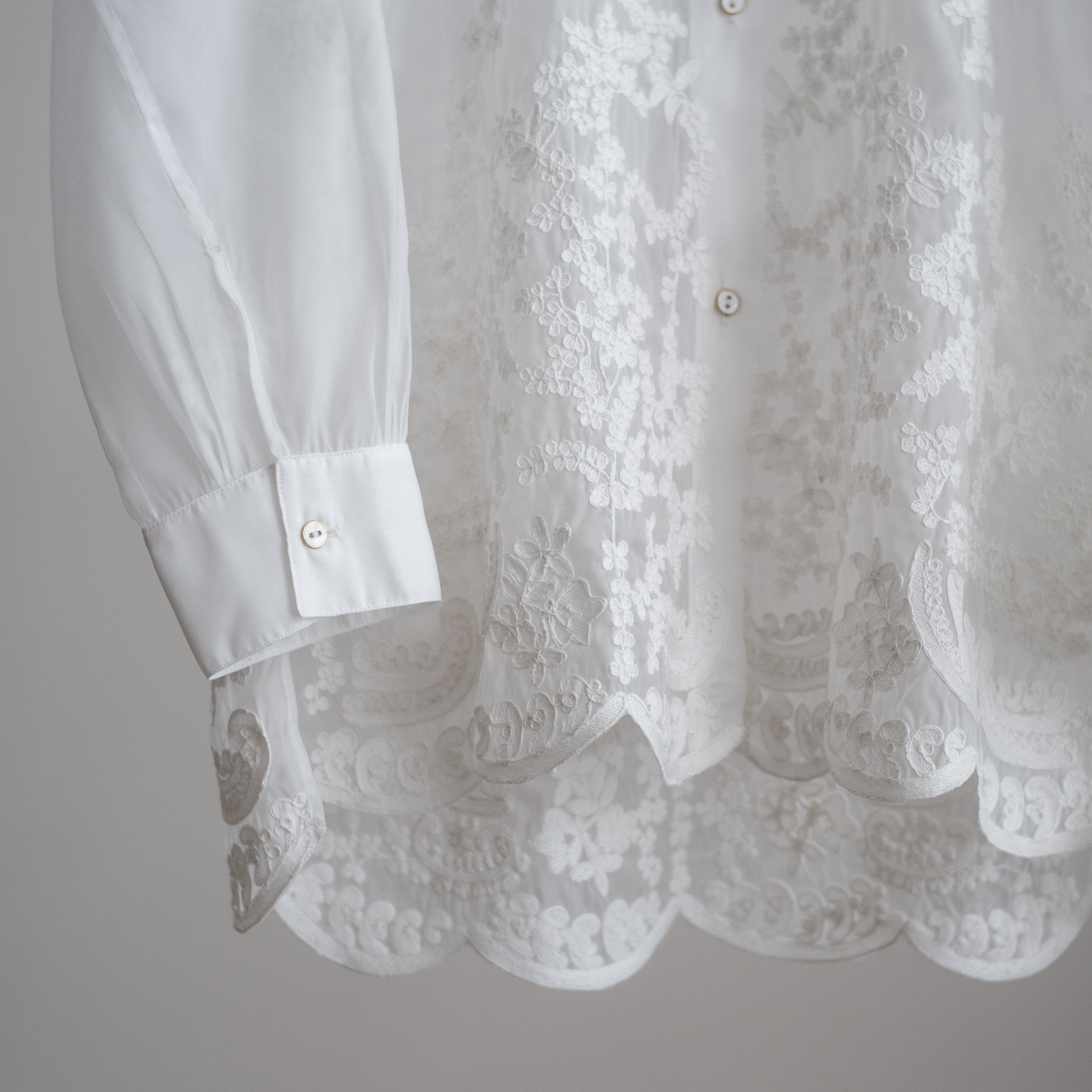 SHIRTS Maria – ABOUT