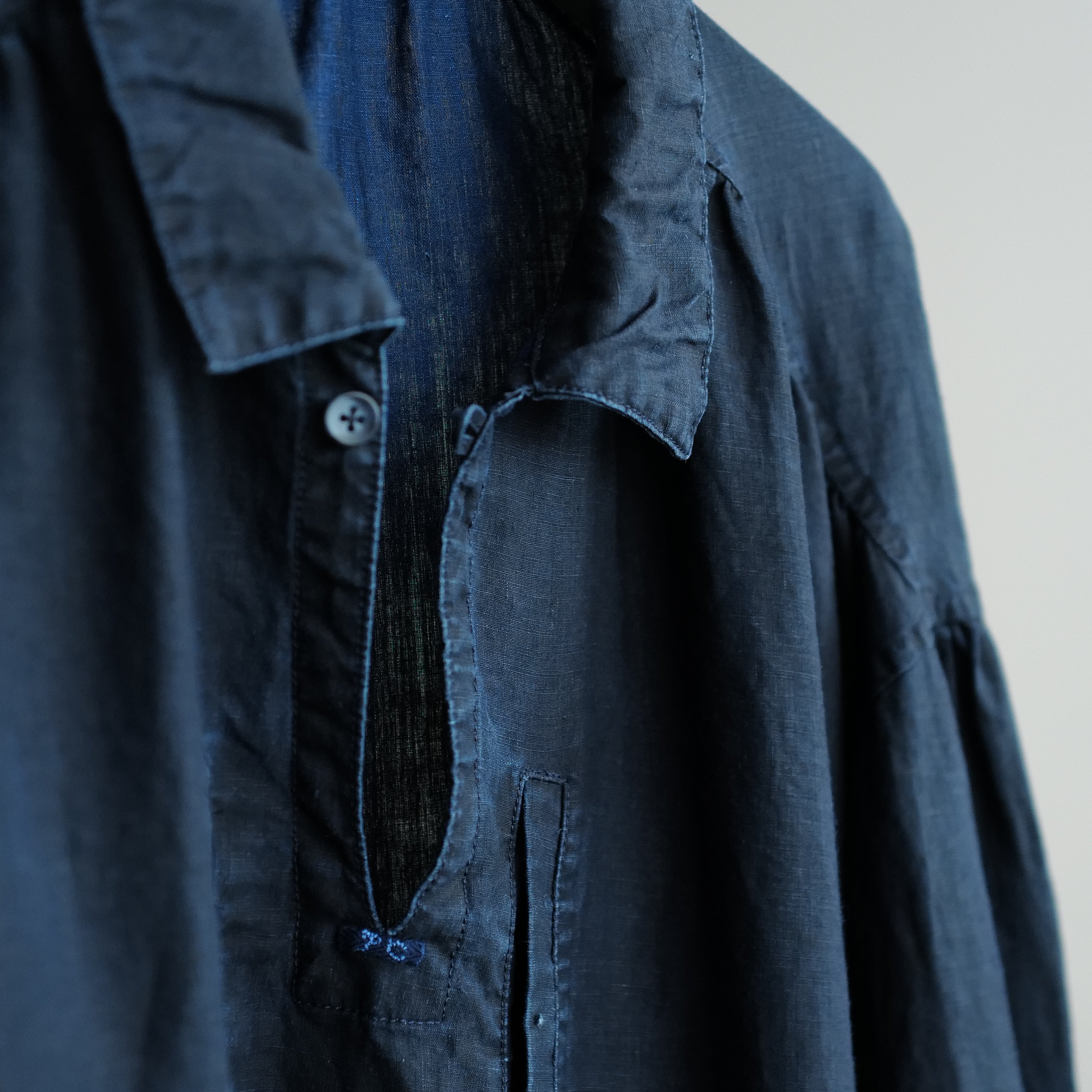 スプーン　FARMERS LINEN PULLOVER SHIRT FARMERS LINEN PULLOVER SHIRT – ABOUT