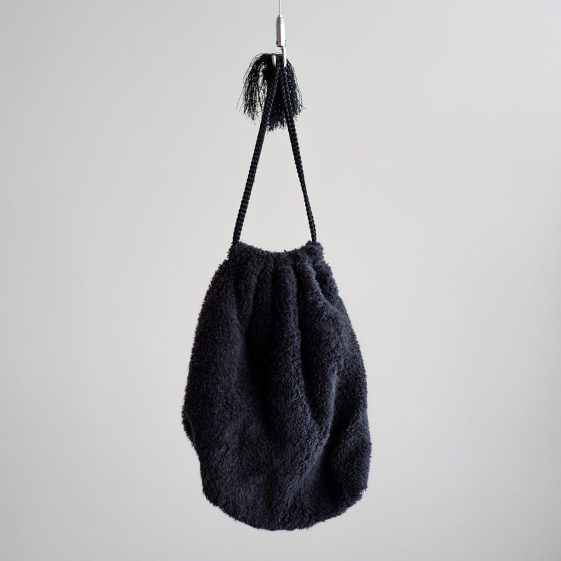 PILE POUCH