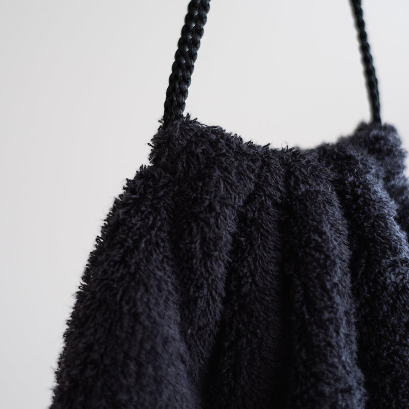PILE POUCH
