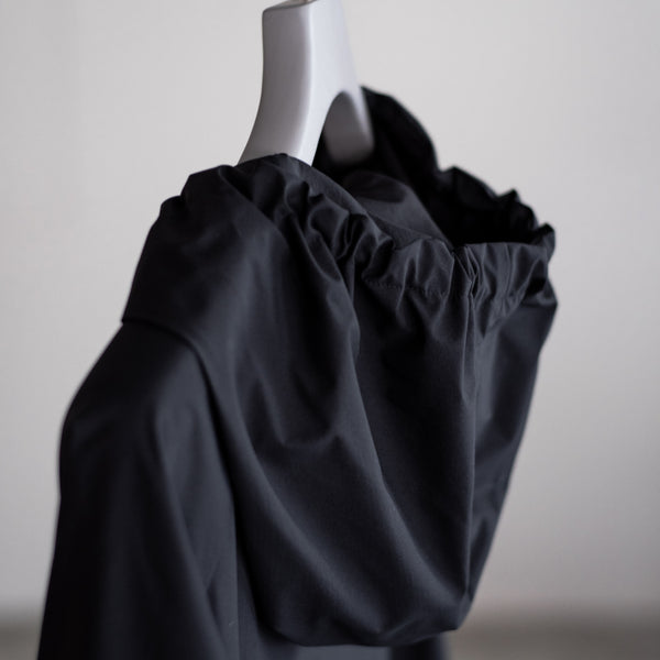 RAIN COAT