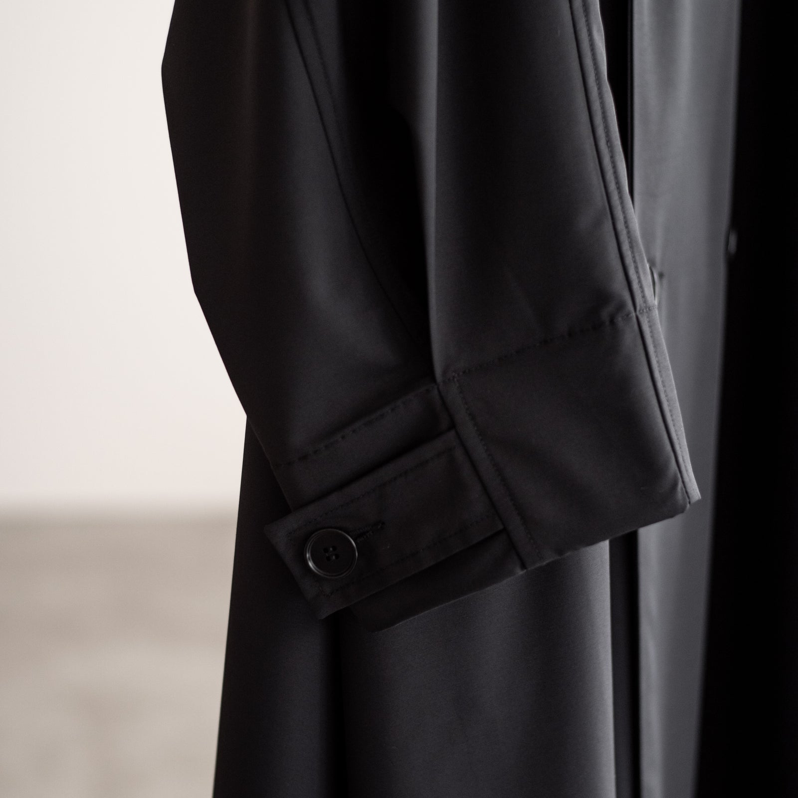 SUMMER WOOL OVERSIZED COAT – ABOUT