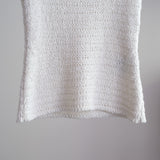 SILK NO-SLEEVE KNIT TOP