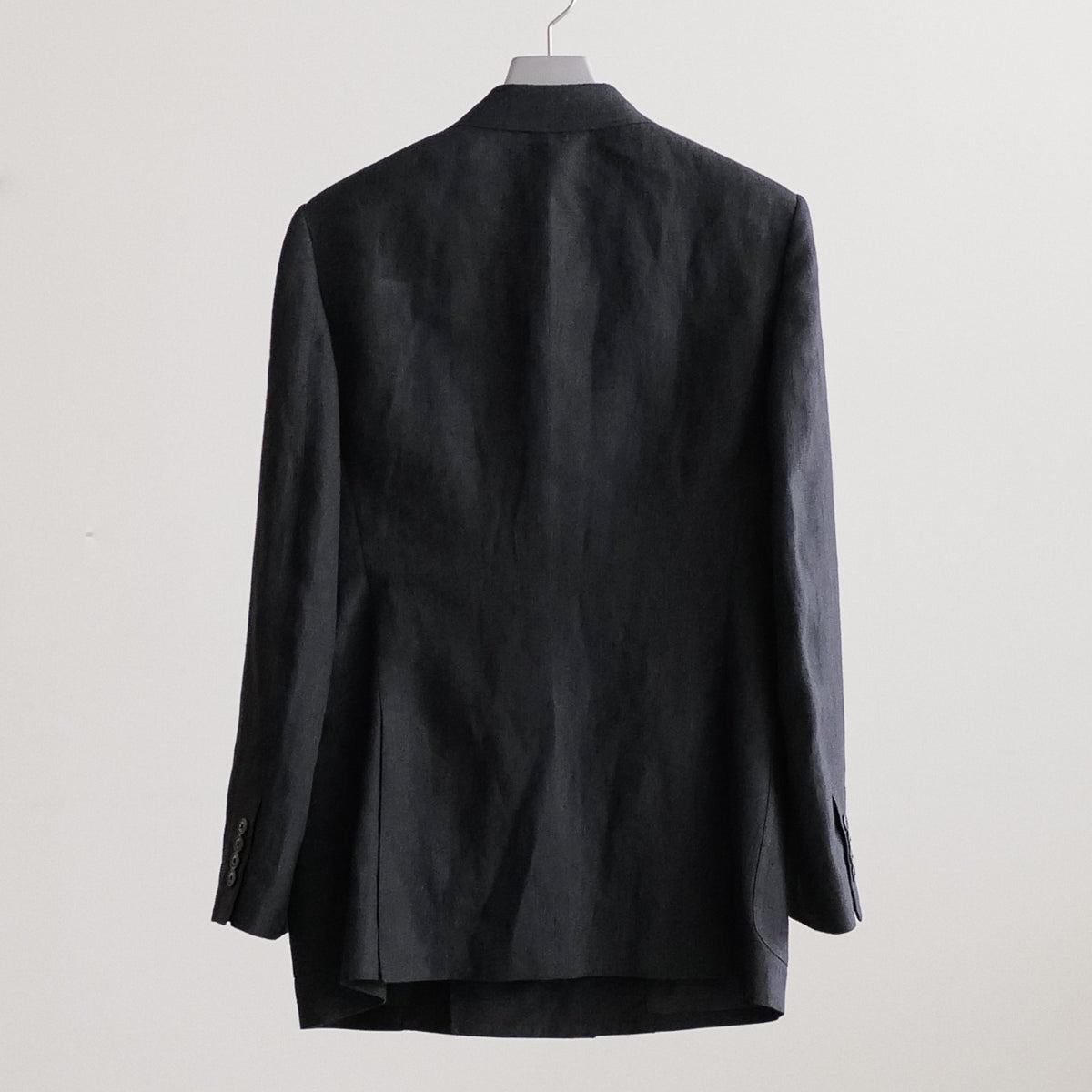 LINEN DOUBLE BREASTED SUIT – ABOUT