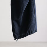 WOOL KNEE TUCK PANTS