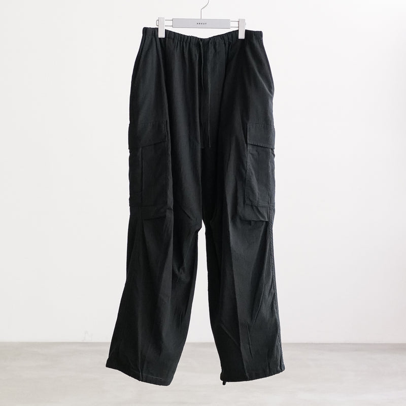 OXFORD KNEE TUCK PANTS