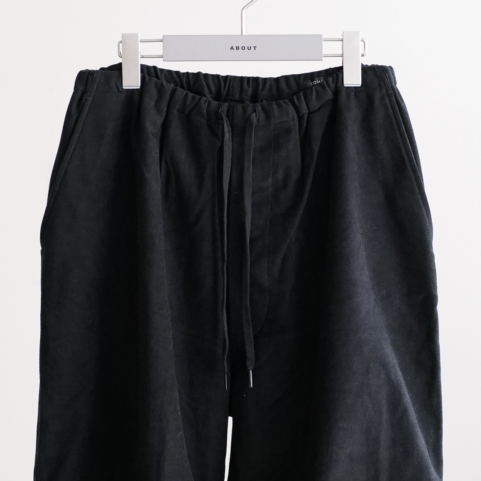 MOLESKIN KNEE TUCK PANTS – ABOUT