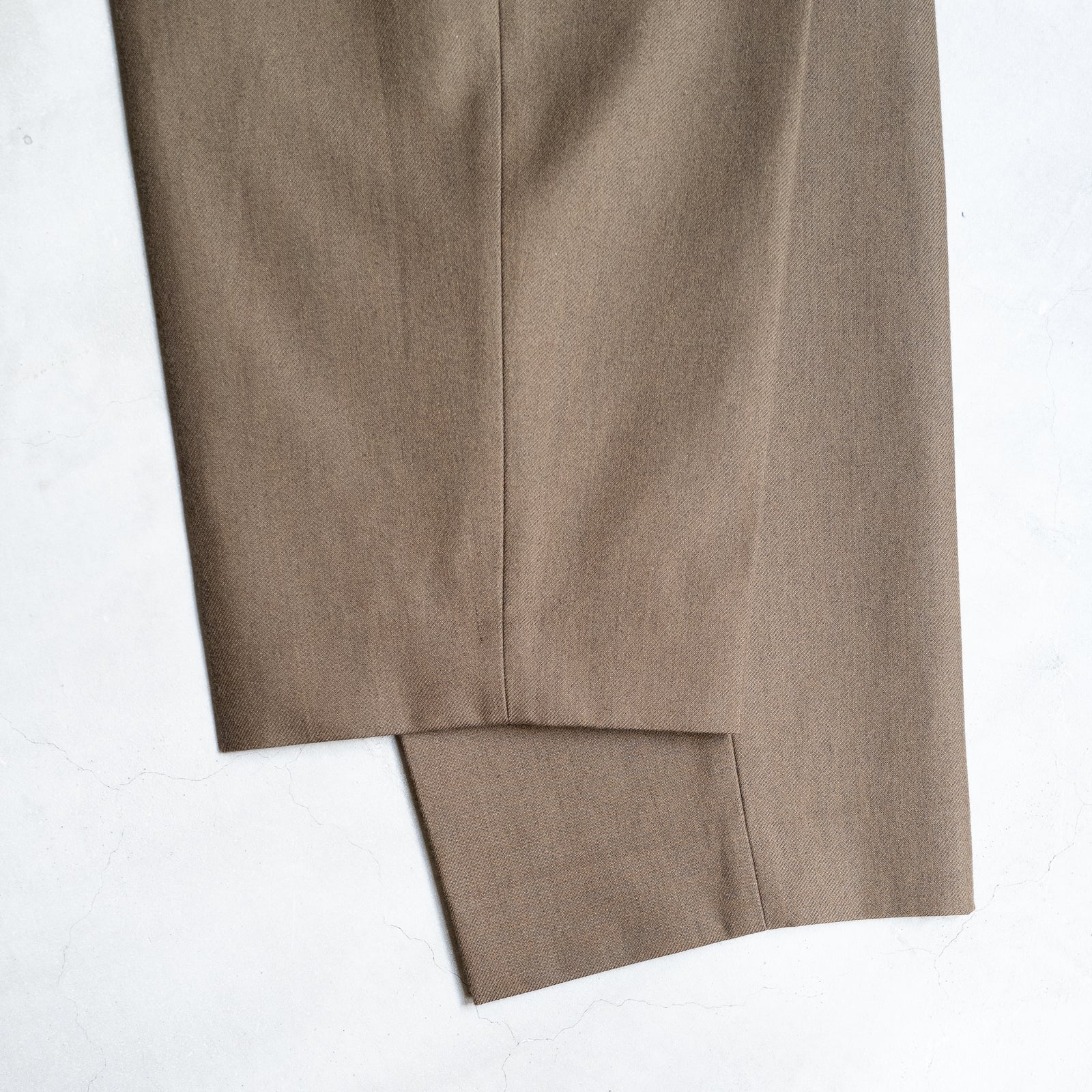 DOUBLE PLEATED WIDE PANTS – ABOUT