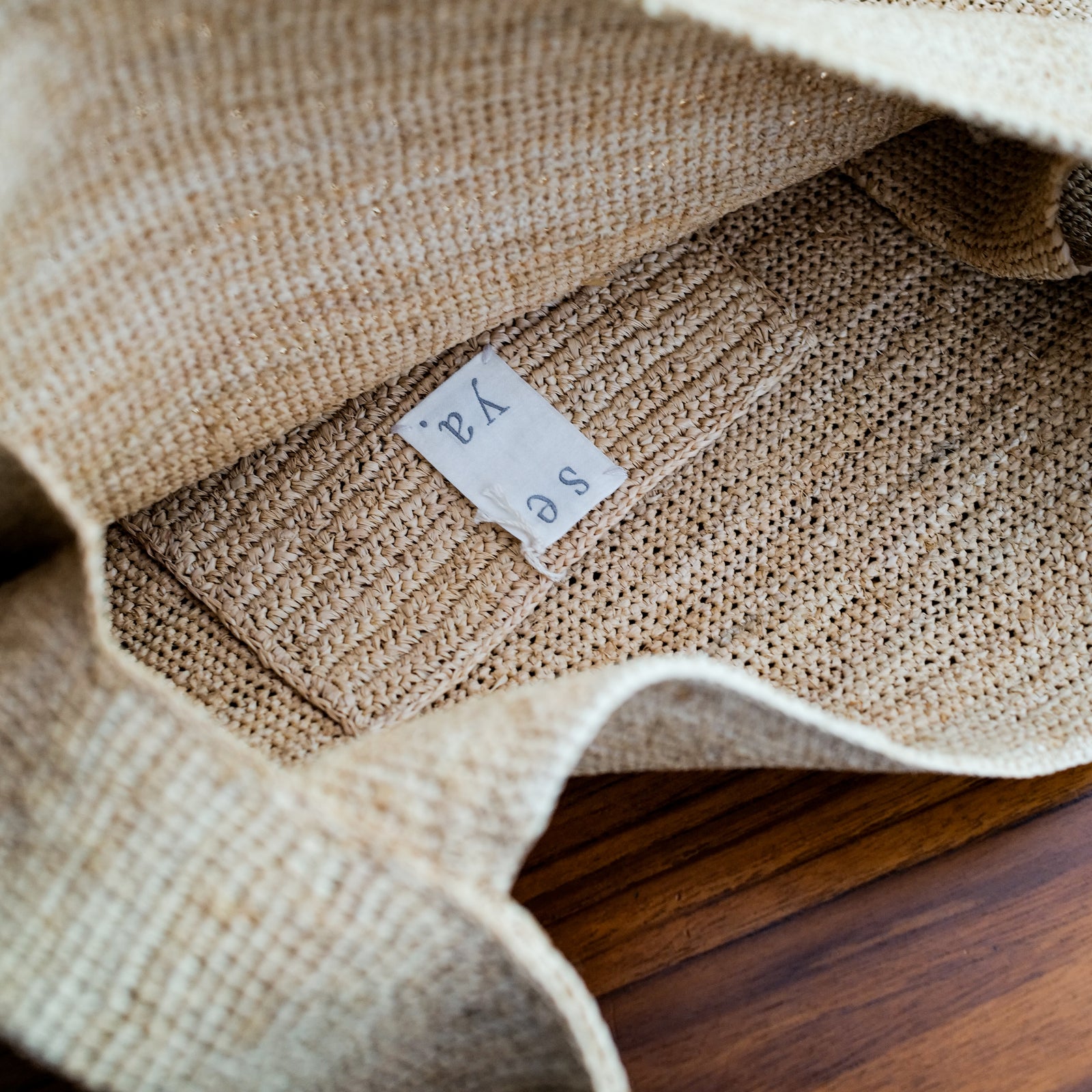 RAFFIA SHOPPING BAG – ABOUT