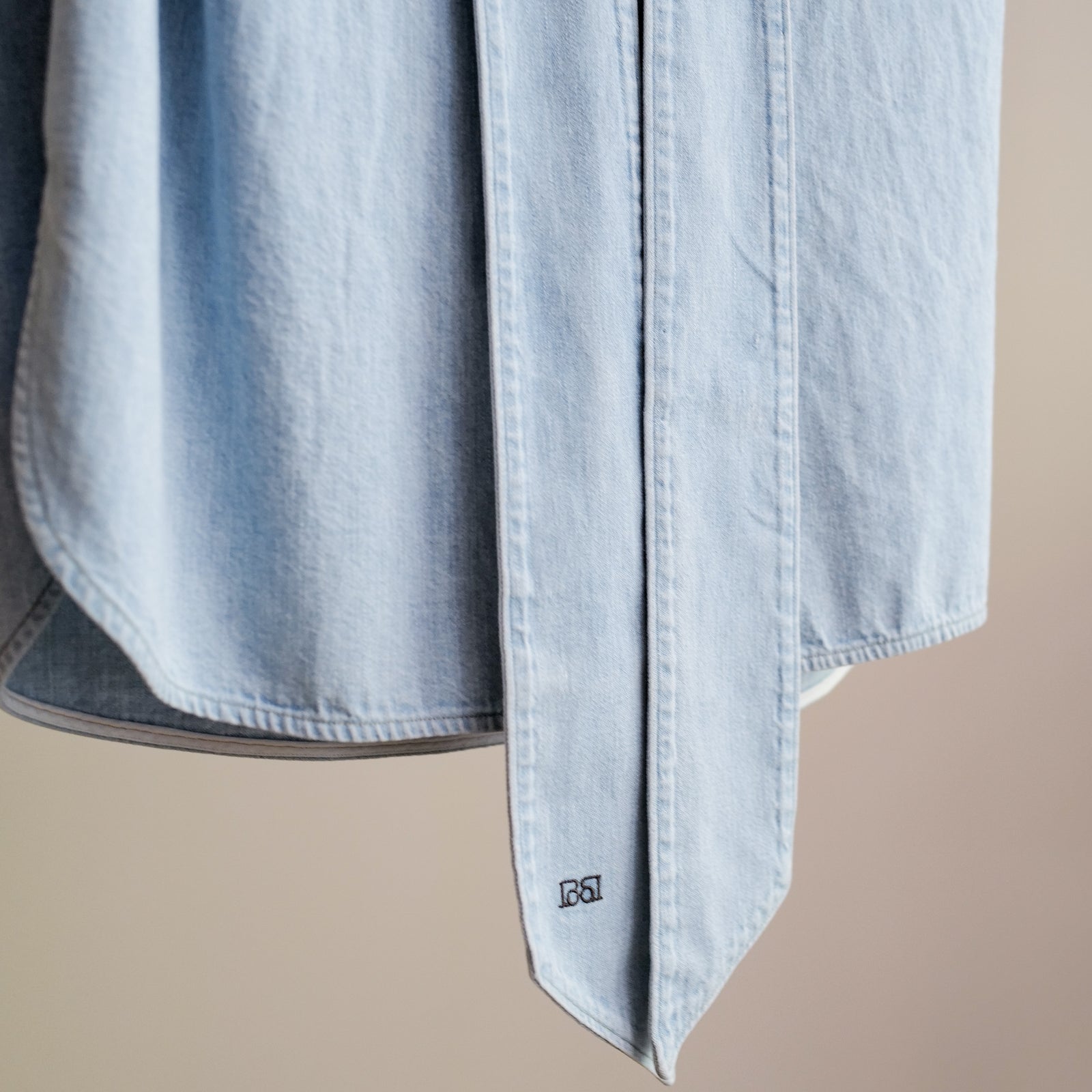 SELVAGE DENIM BOWTIE BLOUSE – ABOUT
