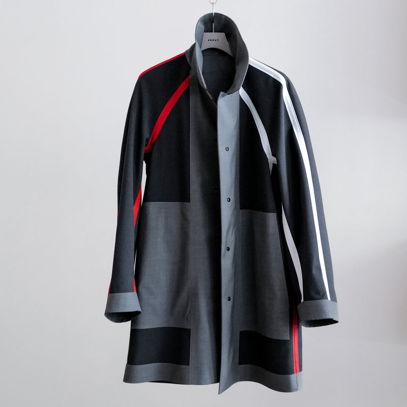 COAT W/COLLAR