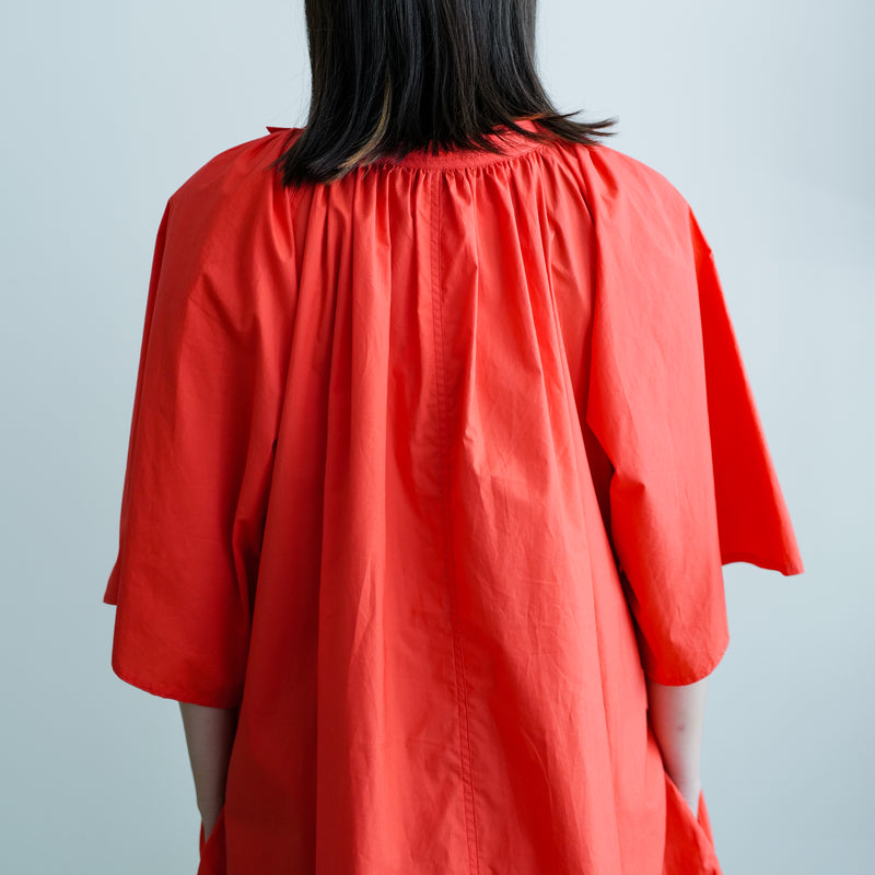 BI-COLOR TRAPEZE DRESS