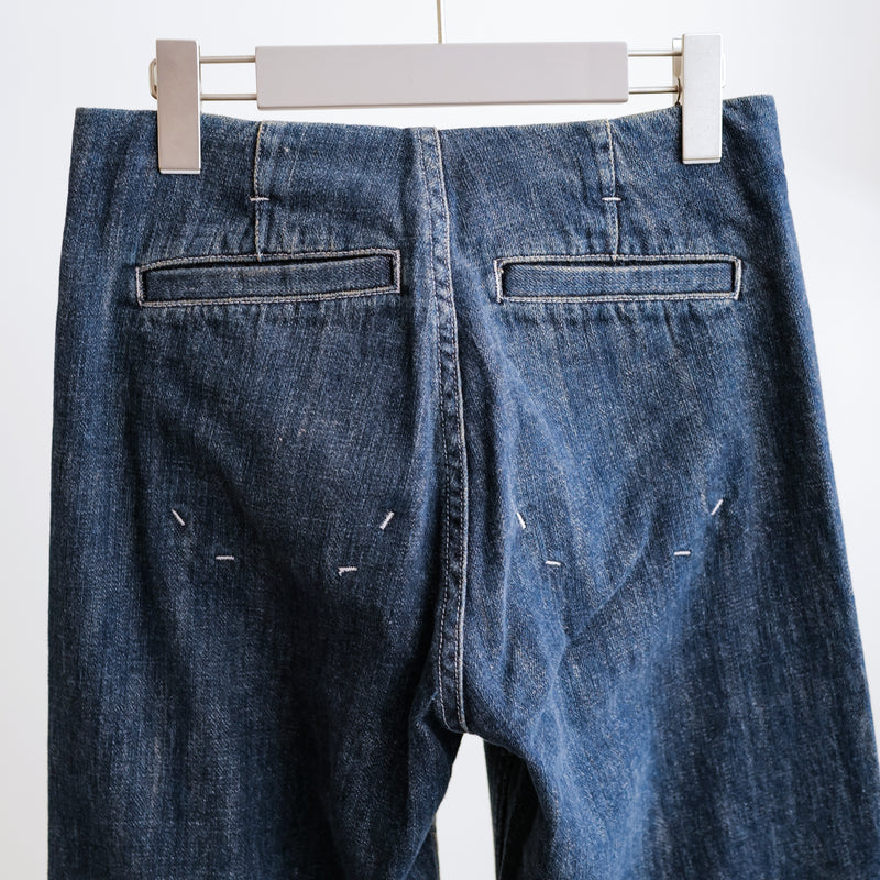 TOFU JEANS