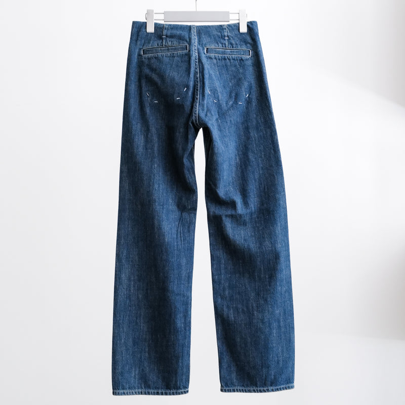 TOFU JEANS
