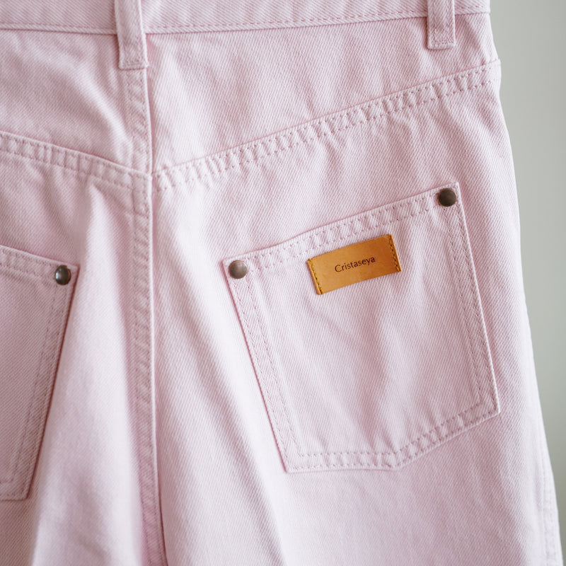 HIGH WAISTED JEANS