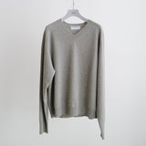 OVERSIZED V NECK FLANNEL SWEATER