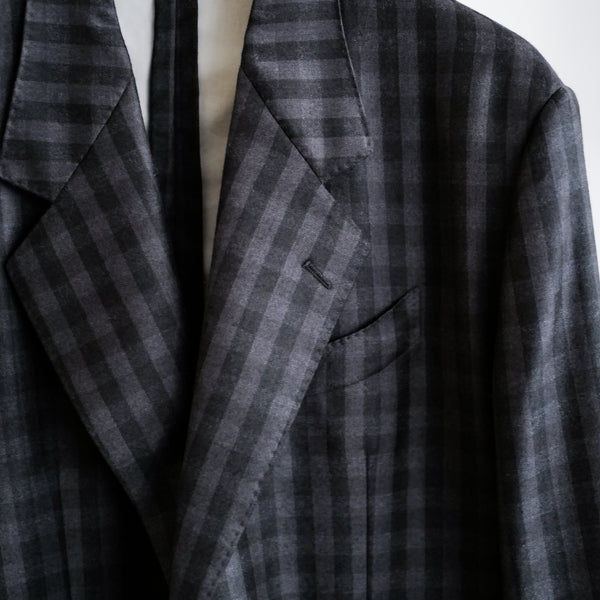 E THOMAS BLOCK CHECK TAILORED JACKET