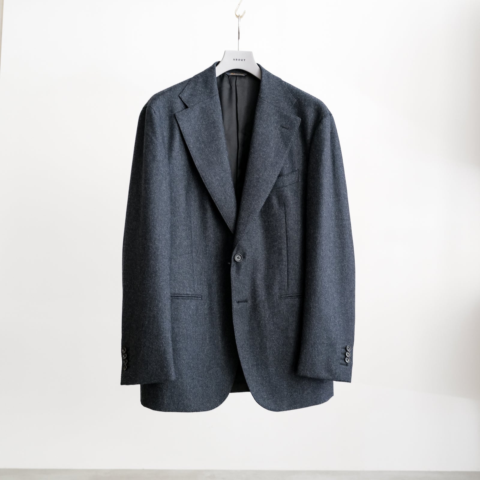 SB JACKET – ABOUT