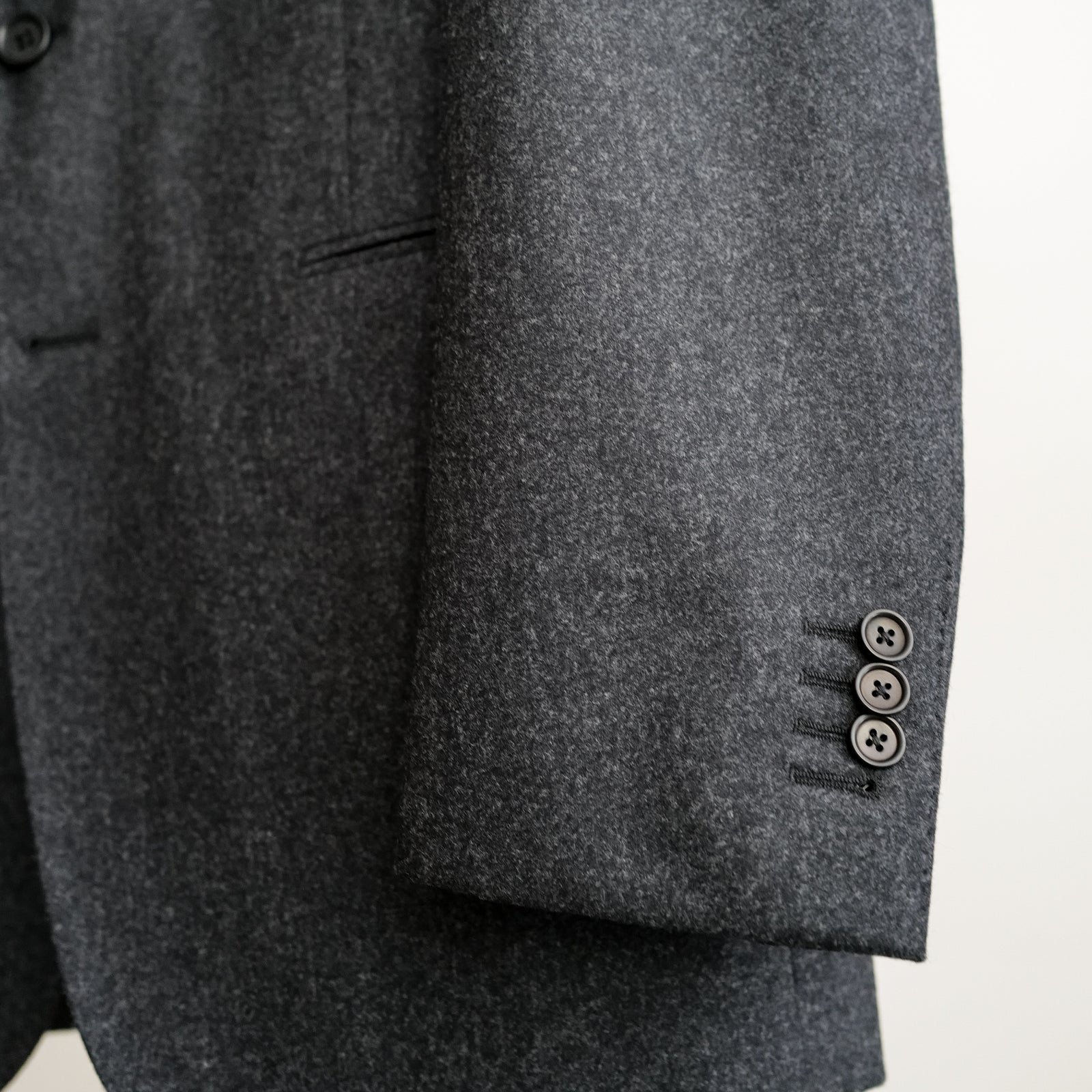 SB JACKET – ABOUT