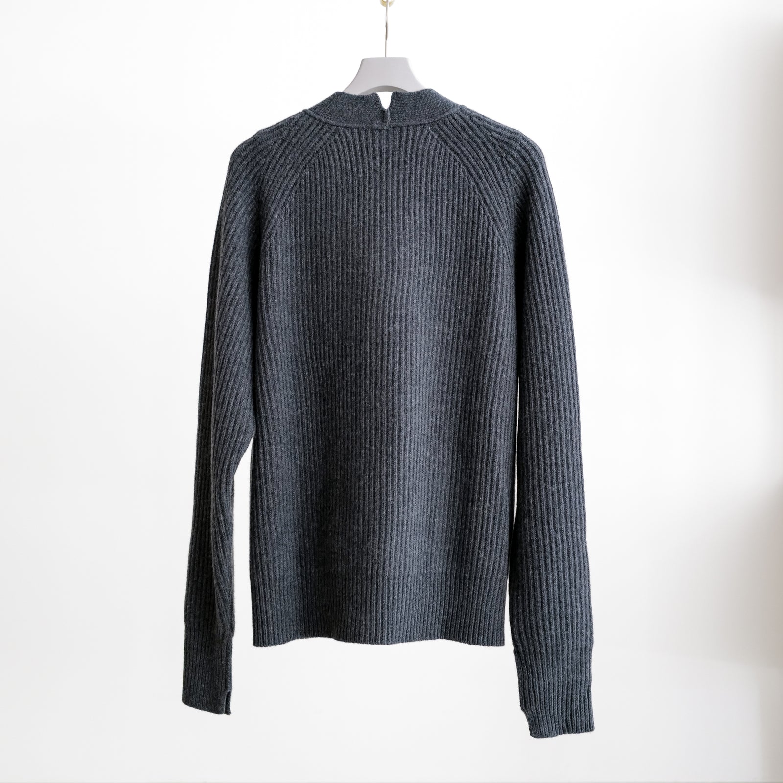 CHUNKY RIBBED CARDIGAN – ABOUT