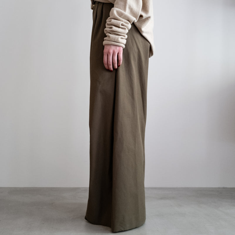 SLANT SIDE TUCKED BUGGY PANTS