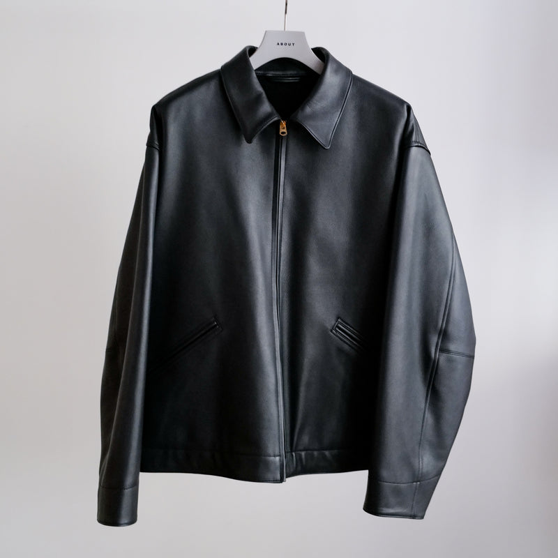 CALF SKIN ZIP SHORT JACKET