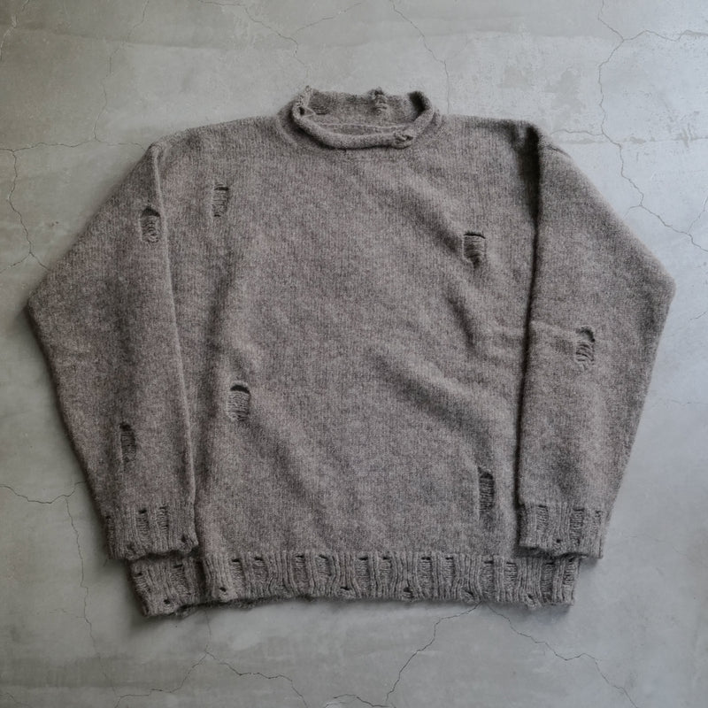 DISTRESSED ROLLNECK