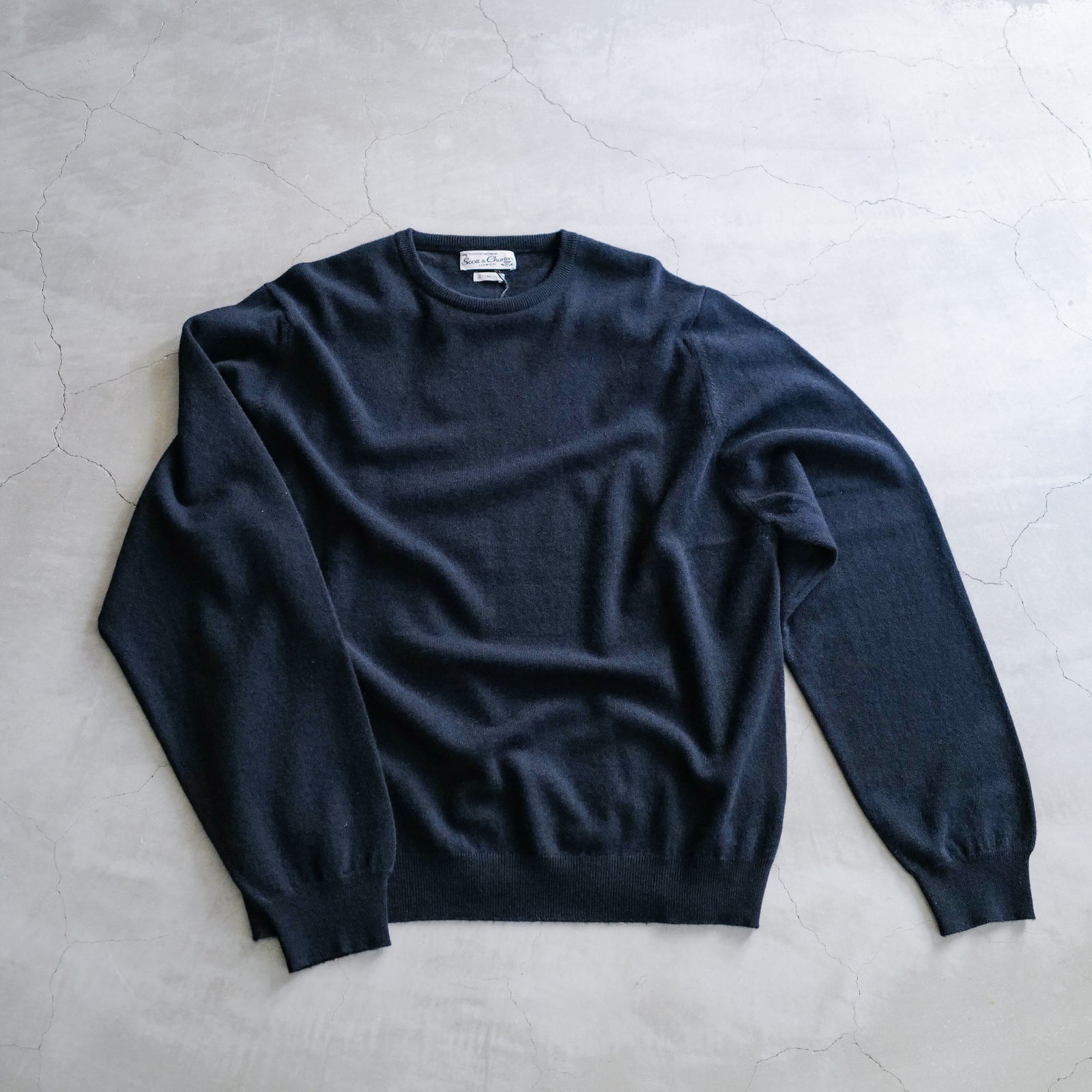 SCOTT&CHARTERS × COMOLI CREW NECK KNIT – ABOUT