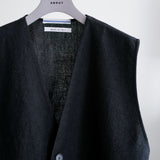 BUTTON DOWN VEST