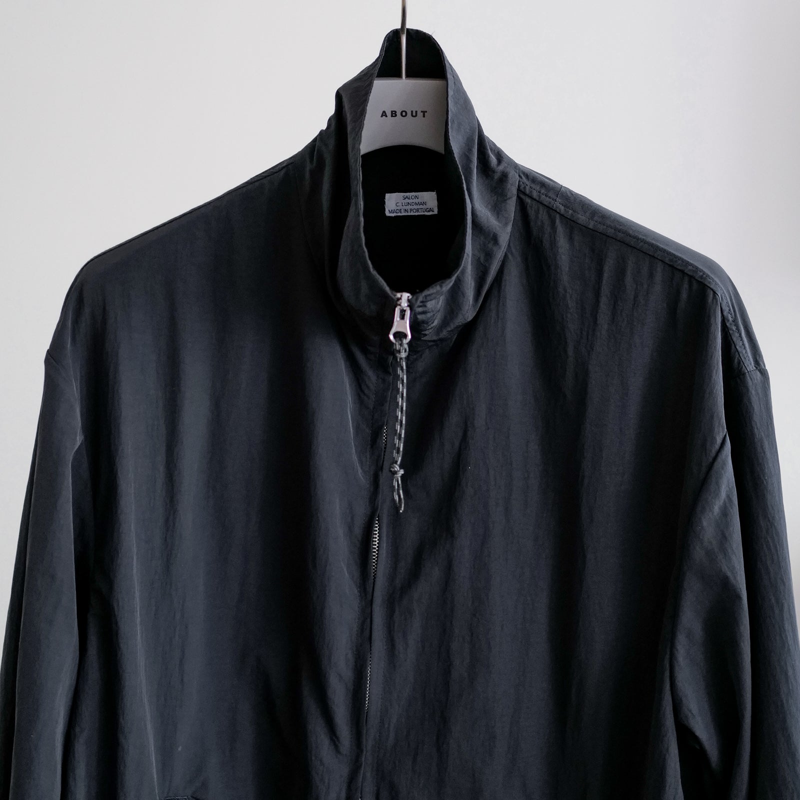 ZIP UP SPORTS JACKET UNLINED – ABOUT