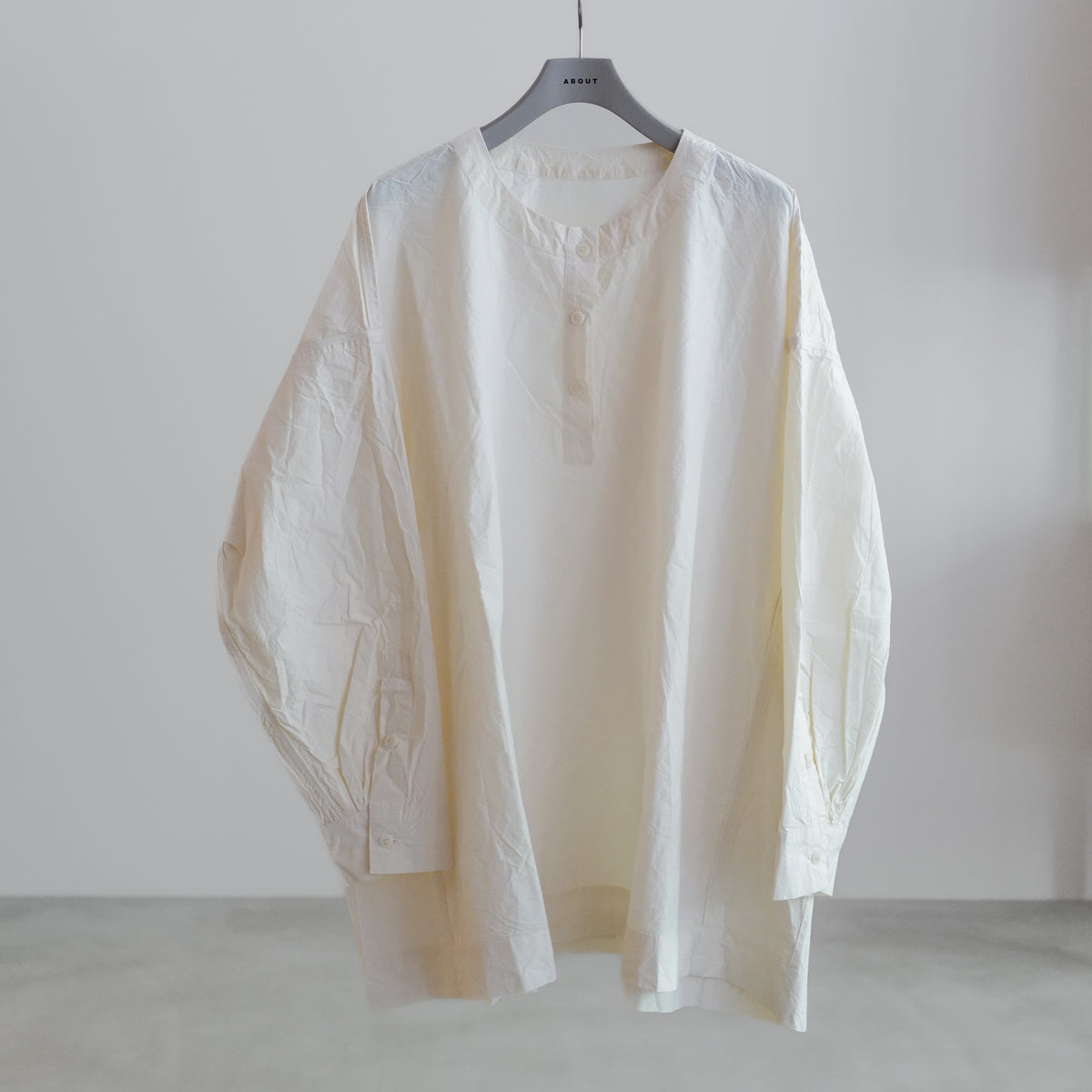 ABOUT kobe boutique